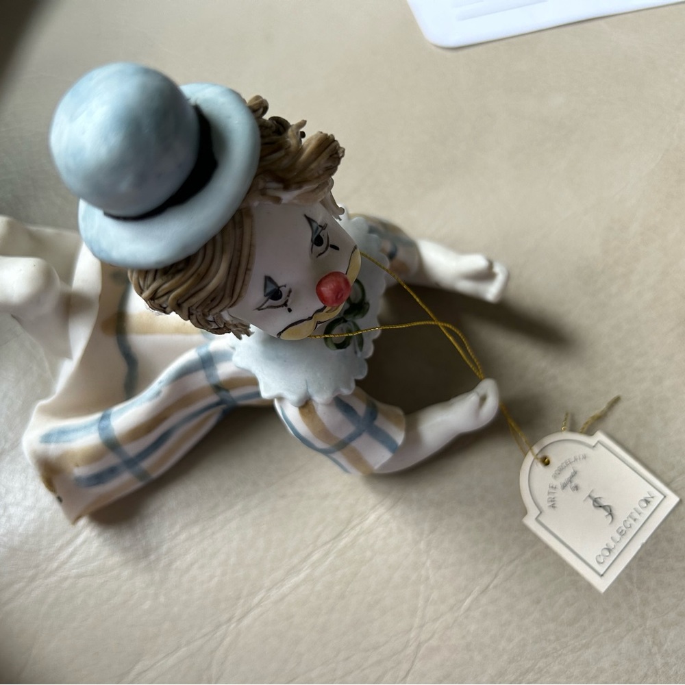 NWT Vintage Arte Porcelain Clown Figurine Designed by JS Collection